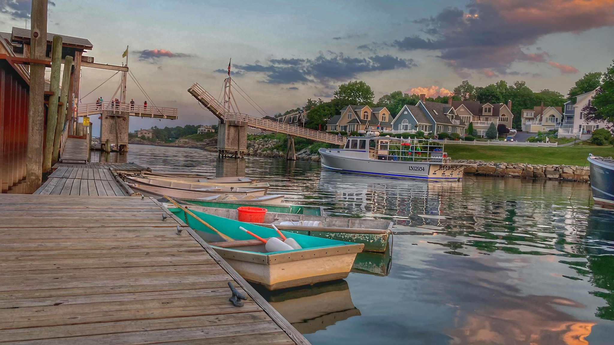 Perkins Cove bridge and boats