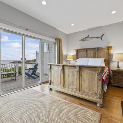 Perkins Cove Studio
